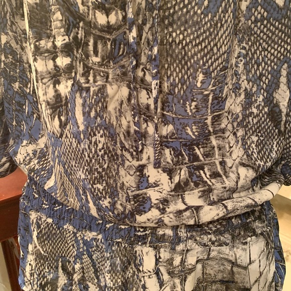 Miss Tina Top - Picture 2 of 8